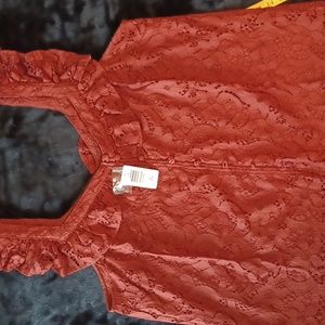 Nwt Torrid 2x Rusty lace ruffle cami fully lined.